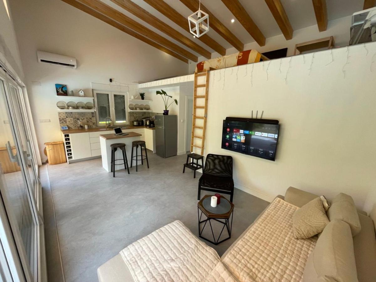 בלאגאי House On The River מראה חיצוני תמונה
