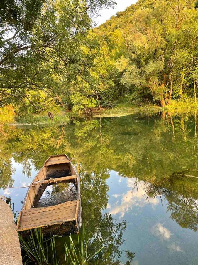 בלאגאי House On The River מראה חיצוני תמונה