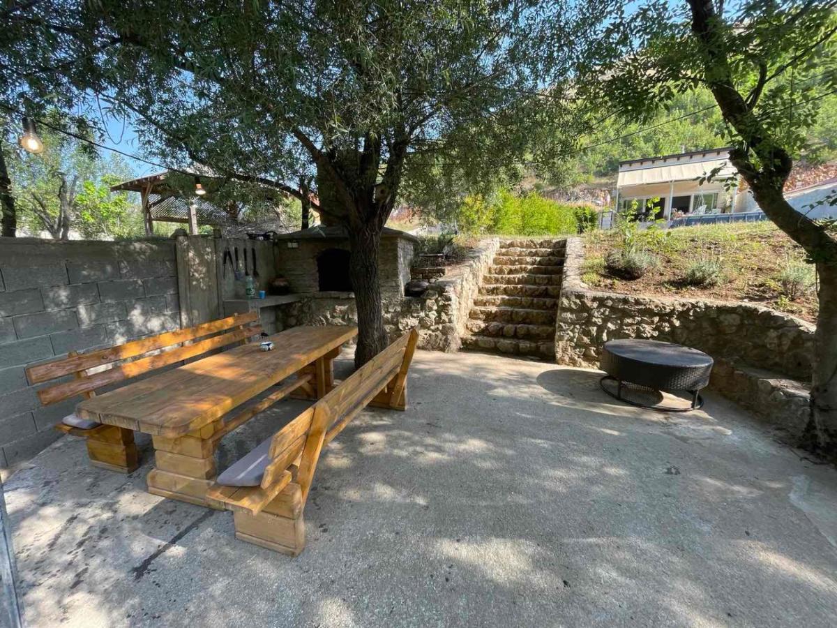 בלאגאי House On The River מראה חיצוני תמונה