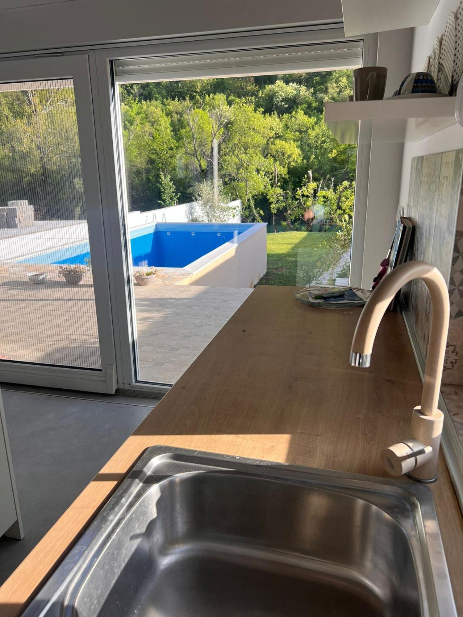 בלאגאי House On The River מראה חיצוני תמונה