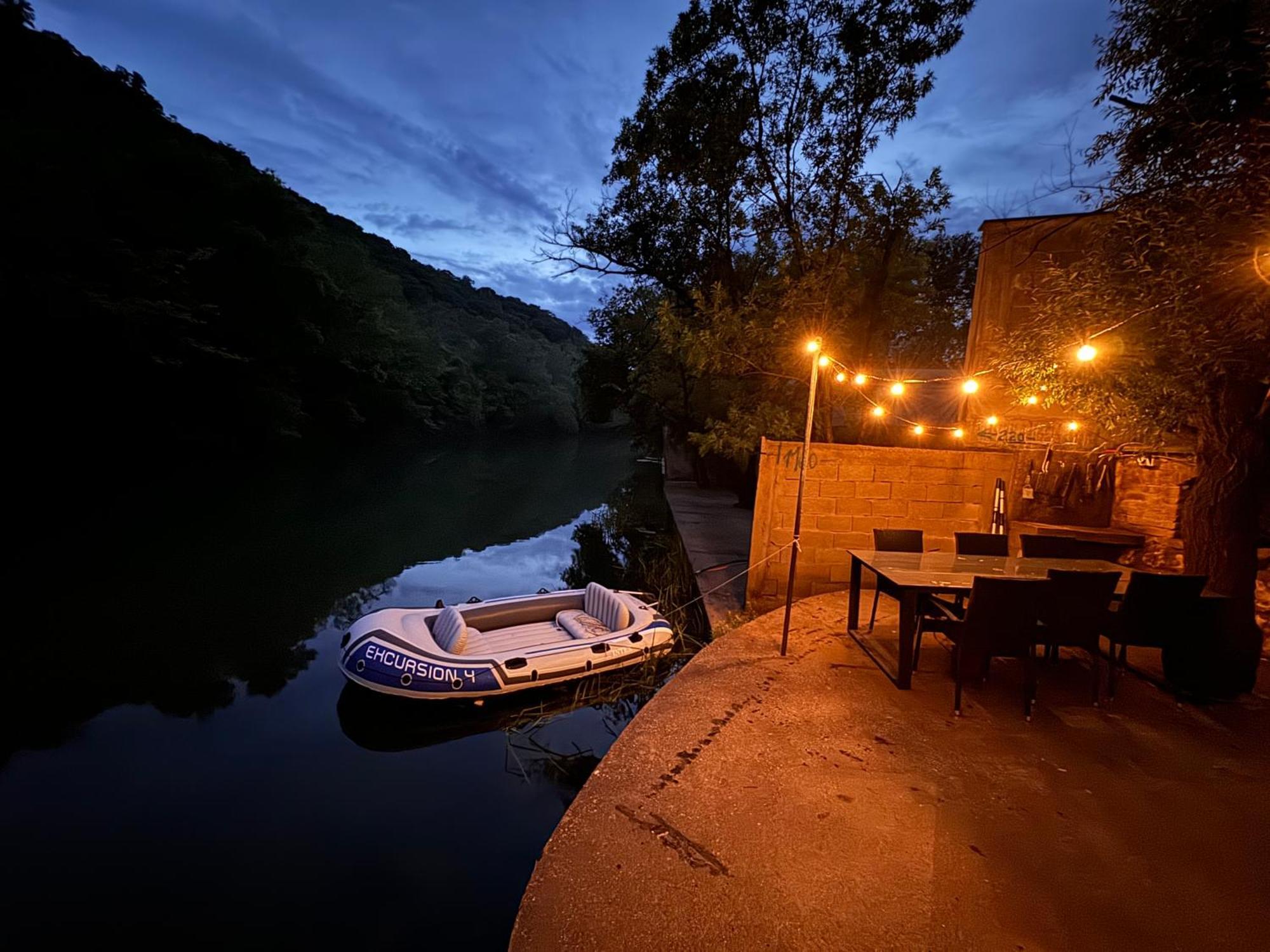 בלאגאי House On The River מראה חיצוני תמונה